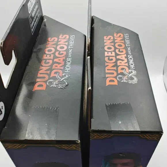 2 x Dungeons & Dragons Honor Among Thieves Golden Archive SIMON 6" Figure New - Picture 5 of 6